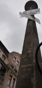 120317alte_lampe_blaue_uhr