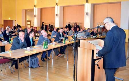 Zu den rund 80 Delegierten der Fachtagung gesellten sich auch Naturschützer aus dem Landkreis Elbe-Elster. Im Fokus standen Fachvorträge von renommierten Experten Foto: Hegewald