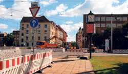Cottbuser Straßenbekanntschaften – Berliner Straße: Neue Schienen für das Herz der Stadt