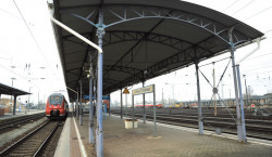 Cottbus: Bahnsteig ohne Dach