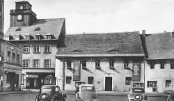 Bilder aus dem alten Senftenberg: Damals das steilste aller Rathausdächer