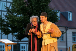 theater 89 spielt Hans Sachs in Guben