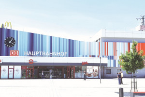 Cottbus: Neue Bahnhofsfassade