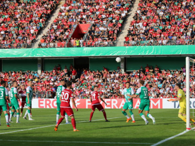 Volles Haus – FC Energie Cottbus gegen SV Werder Bremen