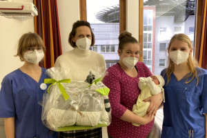 Tausendstes Baby im Carl-Thiem-Klinikum geboren
