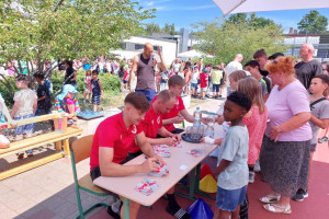 Ströbitzer Nevoigt Grundschule verabschiedet feierlich Schuljahr