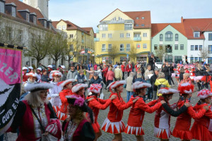 Lausitzer Narren fiebern dem  Sessionsauftakt entgegen Der traditonelle Karnevalsauftakt startet am 11.11. um 11.11 Uhr