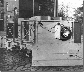 Cottbus. Der Schneepflug konnte auch als Salzstreuwagen im Winter eingesetzt werden