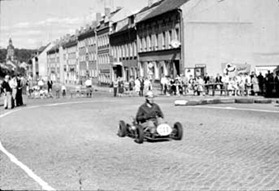 Spremberg. K-Wagen-Rennen um 1960, auf der Berliner Kreuzung