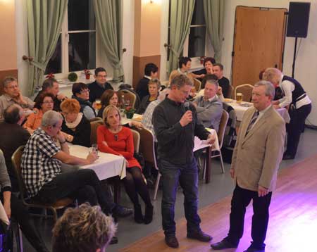 „Abklopfen“ im Ballhaus Eiche