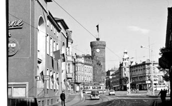 Altes Cottbus: Thälmannplatz wurde 1969 noch von Straßenbahnen befahren