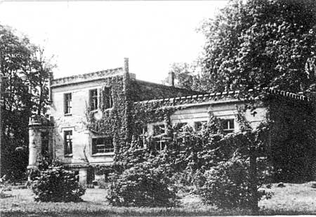 Forst: Vom Schloss zur Schule