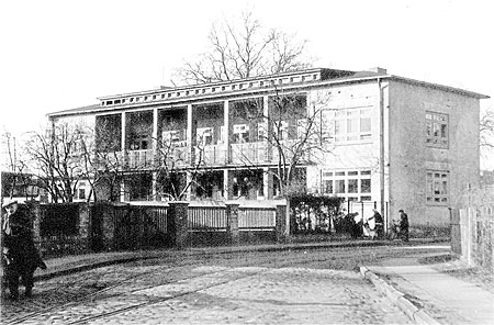 Forst: Ruinen rund um den Kindergarten