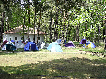 Bade- und Campingspaß im Hosenaer Wald