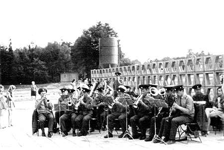 Senftenberg: Heiße Köpfe unter „Tellerminen“