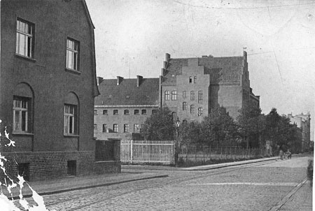 Forst: Gebäude mit düsterem Kapitel Heutige Polizeiwache hat wechselvolle Geschichte hinter sich