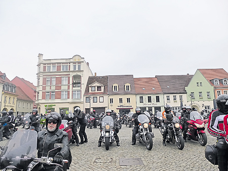 Senftenbergs Biker-Ausfahrt am 12.4.