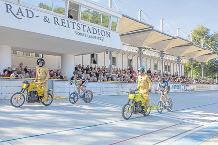 Forst: Kopfsteinpflaster der Innenstadt wird zur Rennstrecke mit Fingerkribbeln