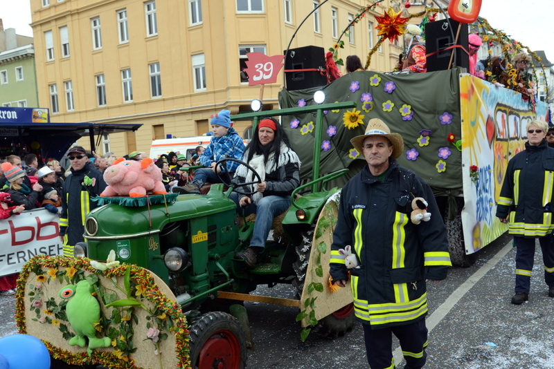 39 Die 4 lustigen 6 from sä Villätsch