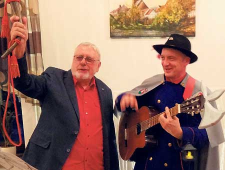 Kulke singt Brechtlieder in der Märkischen Dichterstraße