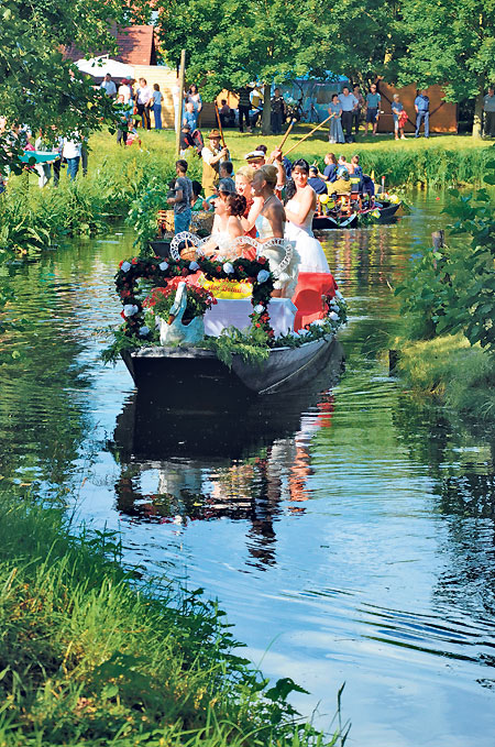 Festival der Bräute am 3.7. in Byhleguhre