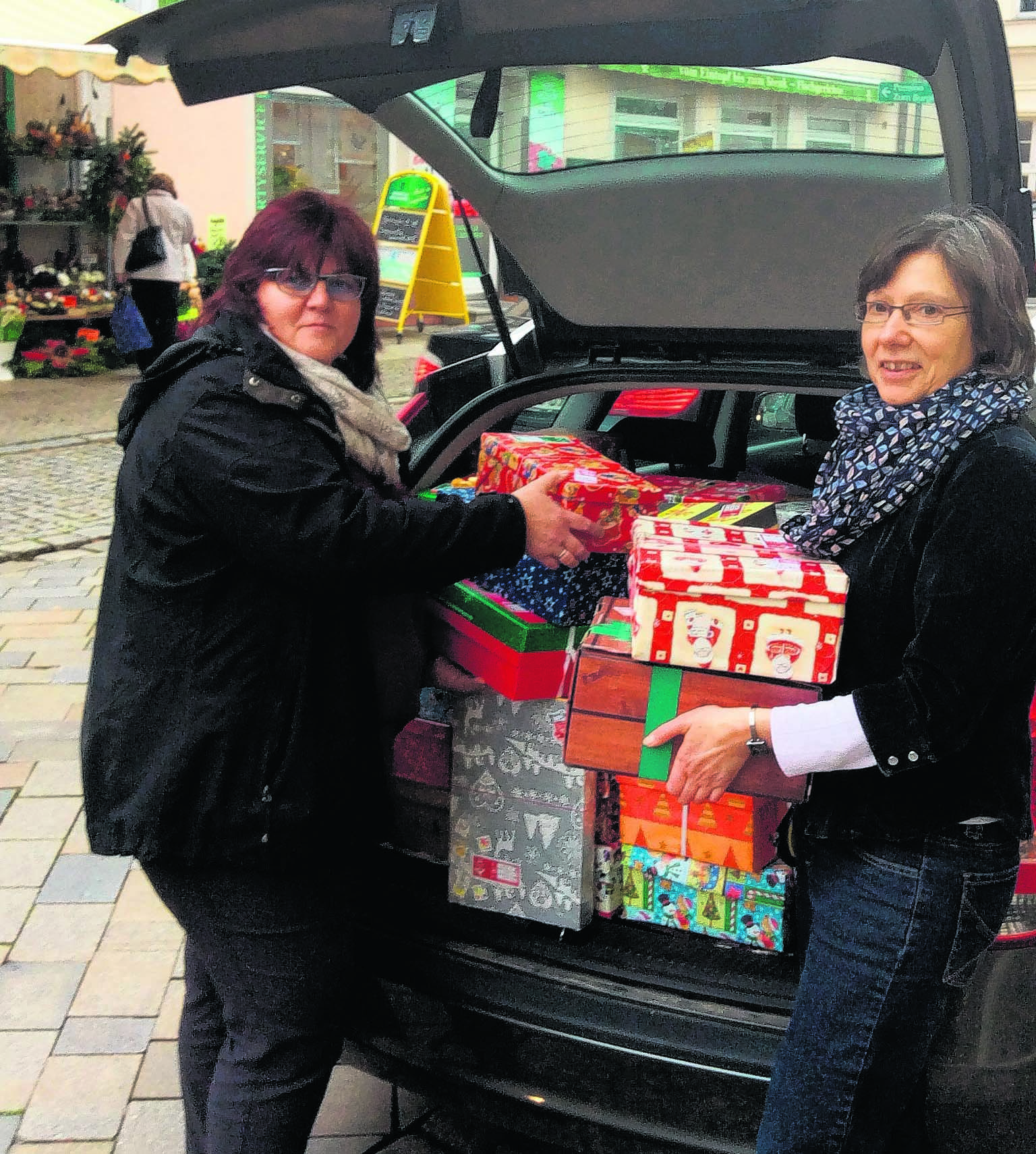 Über 200 Päckchen gehen auf Reisen