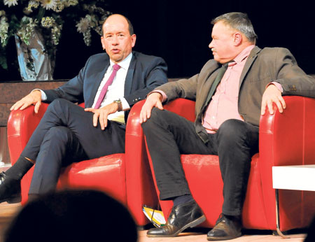 Cottbus: Kohle-Talk: fast am Thema vorbei