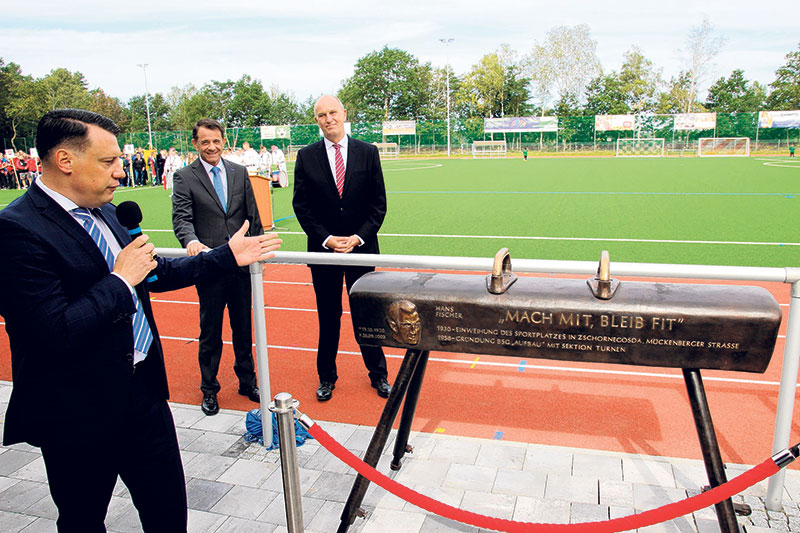 Schwarzheide: Das Hans-Fischer-Stadion ist eröffnet