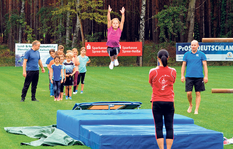 Bademeusel: Kinder toben sich aus