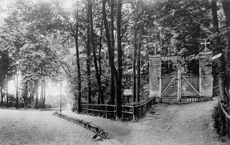 Altes Spremberg: Das alte Eingangstor vom Georgenberg-Friedhof