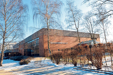 Forst: Schwimmhalle glänzt im Jahr 2020 wieder