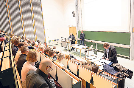 Ostsee lässt Theologen auf Geologen treffen