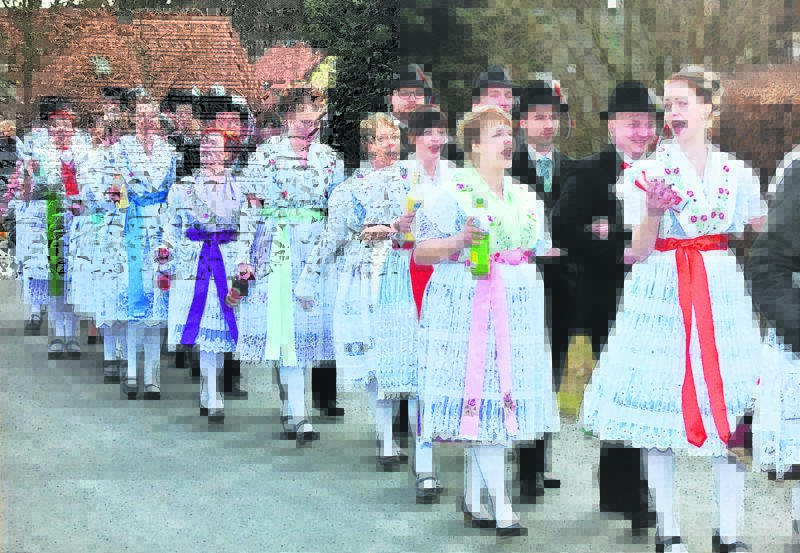 Auch in Briesen wird wieder getanzt