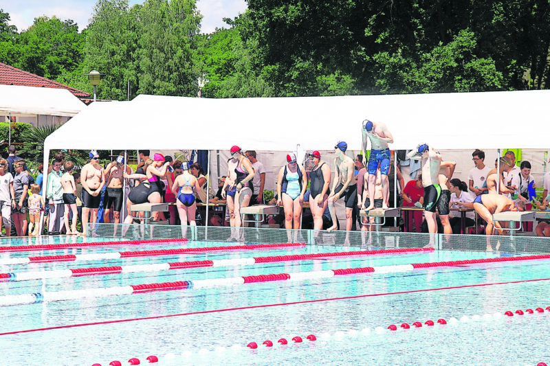 Auf Meterjagd im Spremberger Freibad