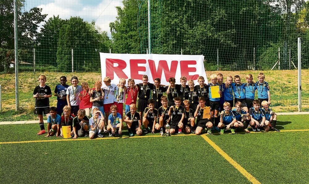 Erfolgreicher REWE Junioren Sommer-Cup in Senftenberg
