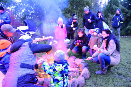 Weihnacht2017 0035 Schmogro Stockbrot