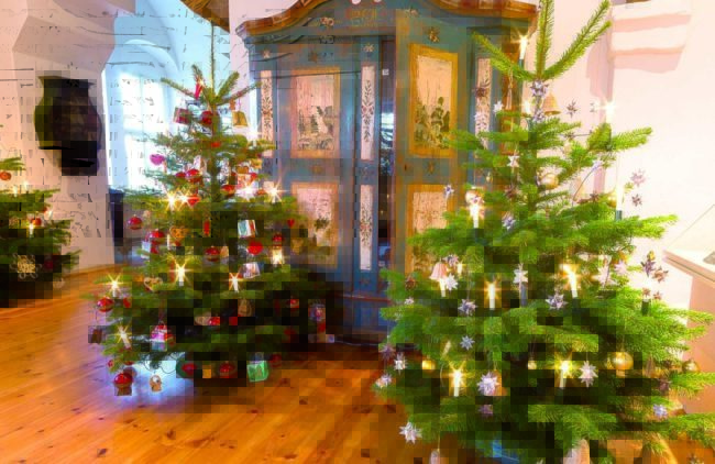 Große Weihnachtsbaumausstellung im Senftenberger Schloss ab 8.12.2018