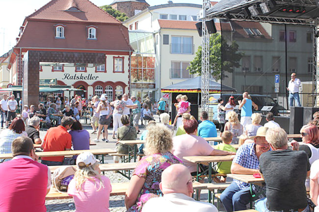 Der Vetschauer Marktplatz wird zur Tanzfläche