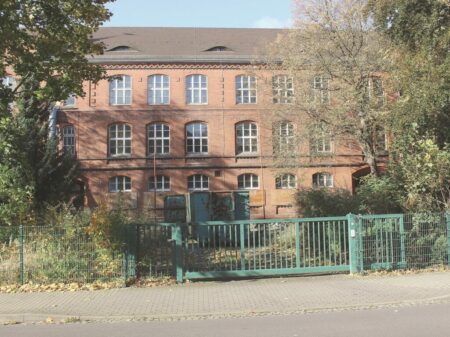 alte realschule senftenberg bald mit neuem besitzer