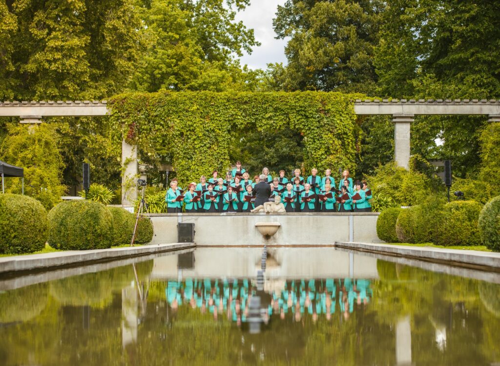 Ostdeutscher Rosengarten Forst lädt zum letzten Rosengartensonntag 2022 ein