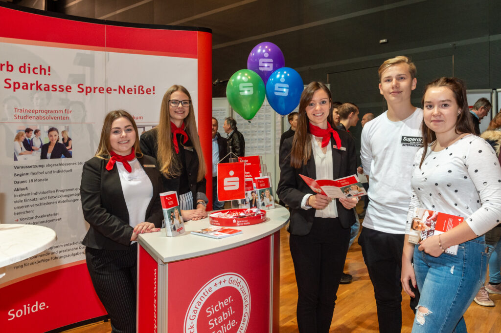 Berufsorientierungsbörse iBOB am 19.11. in der Stadthalle Cottbus