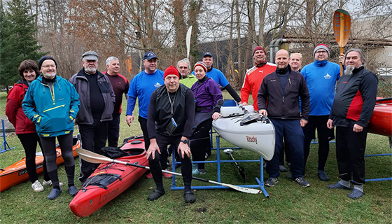 Gruppenfoto Paddler in Forst