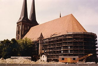 40 Jahre war Crüger Kantor der Berliner Nikolaikirche, hier im Wiederaufbau in den 1980er Jahren