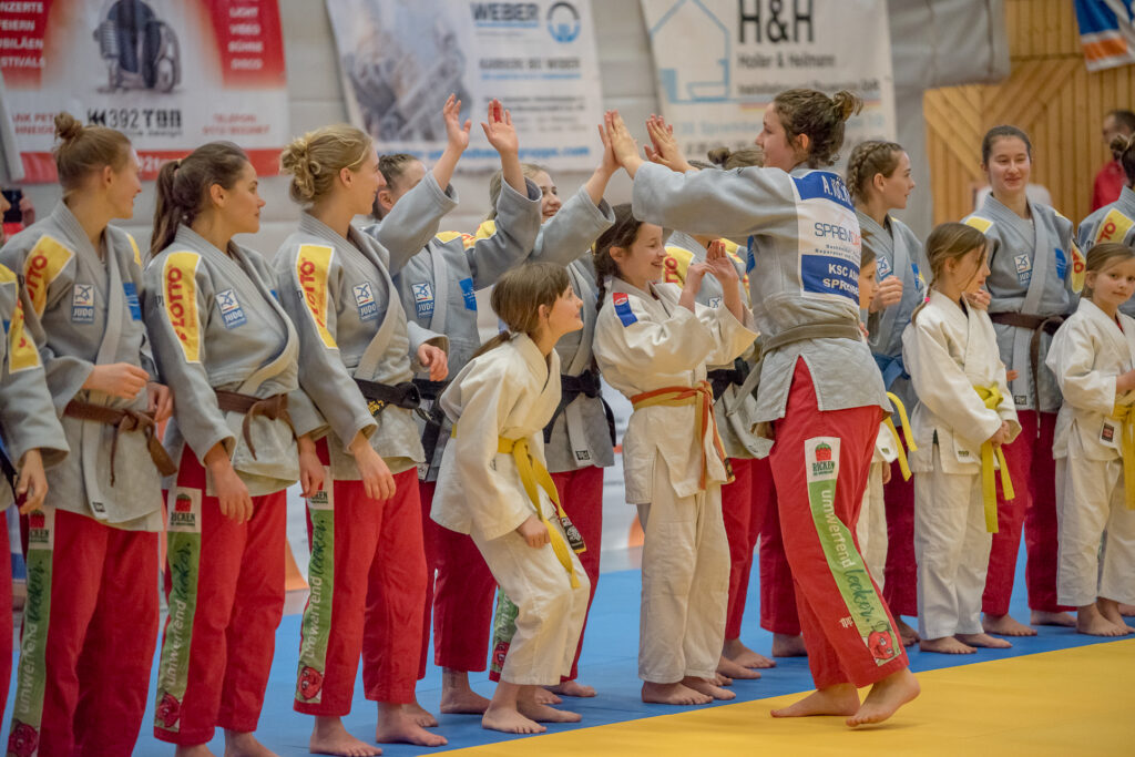 Judo-Frauen vom KSC ASAHI starten grandios in die Saison