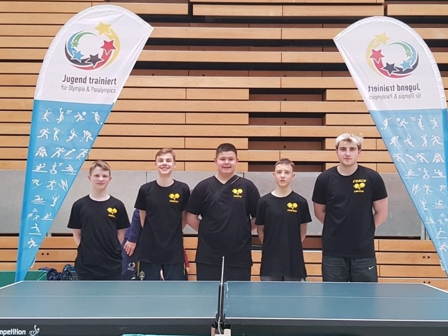 Im weltweit größten Schulsportwettbewerb „Jugend trainiert für Olympia & Paralympics“ in Berlin wurden die Schüler der Bauhausschule Cottbus in der Disziplin Para-Tischtennis Bundessieger.