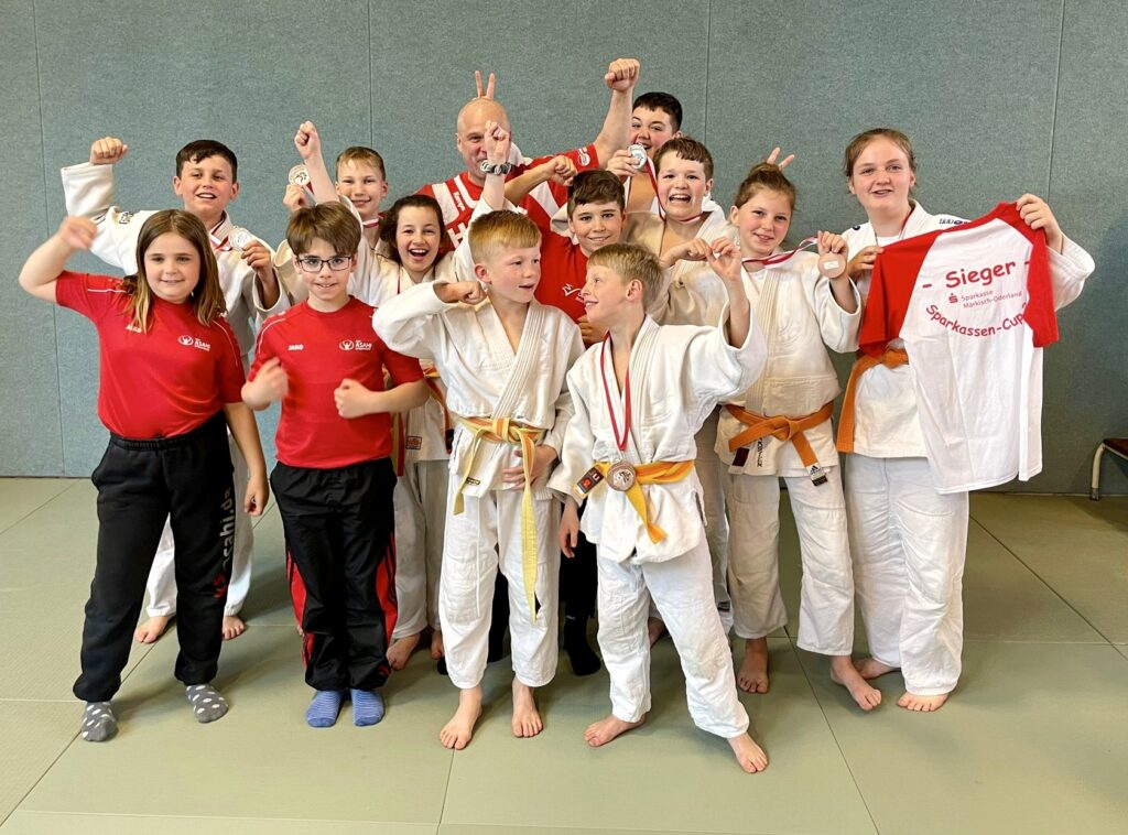 Landesstützpunkt Judo erkämpft 12 Medaillen in Strausberg