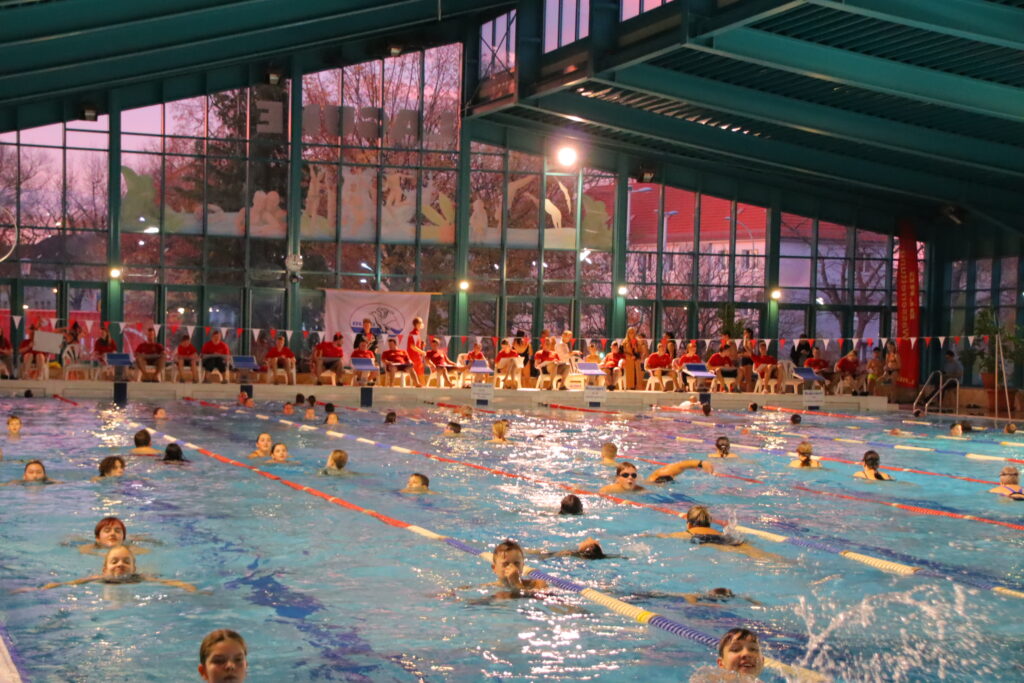 24h-Stunden Schwimmen in der Lagune Cottbus