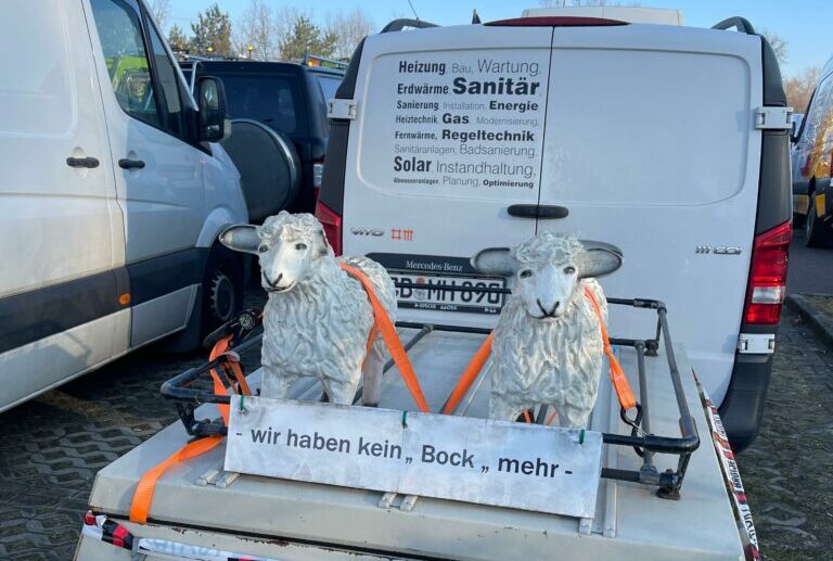 Handwerker beteiligen sich an Bauernprotesten