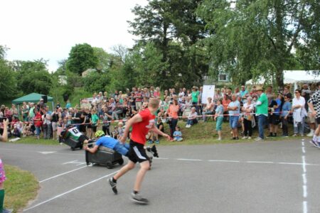 Muellentonnenrennen Sellessen foto2