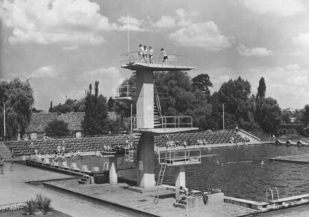 Schwimmbad ca 1960